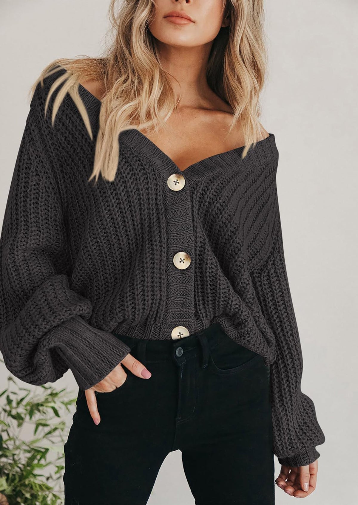 Pisania Women's Chunky Knit Open Front Sweater Long Sleeve Button Loose Short Cardigan Outerwear Coats