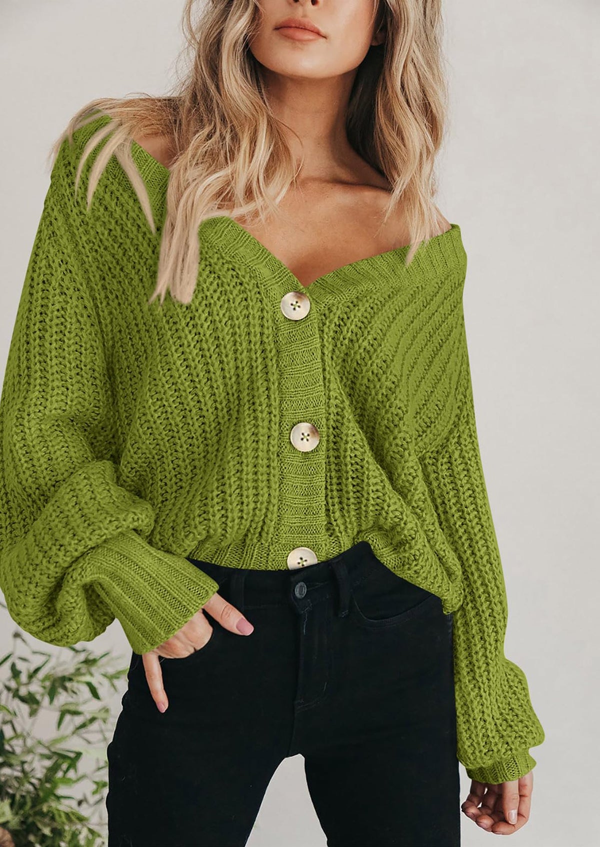 Pisania Women's Chunky Knit Open Front Sweater Long Sleeve Button Loose Short Cardigan Outerwear Coats