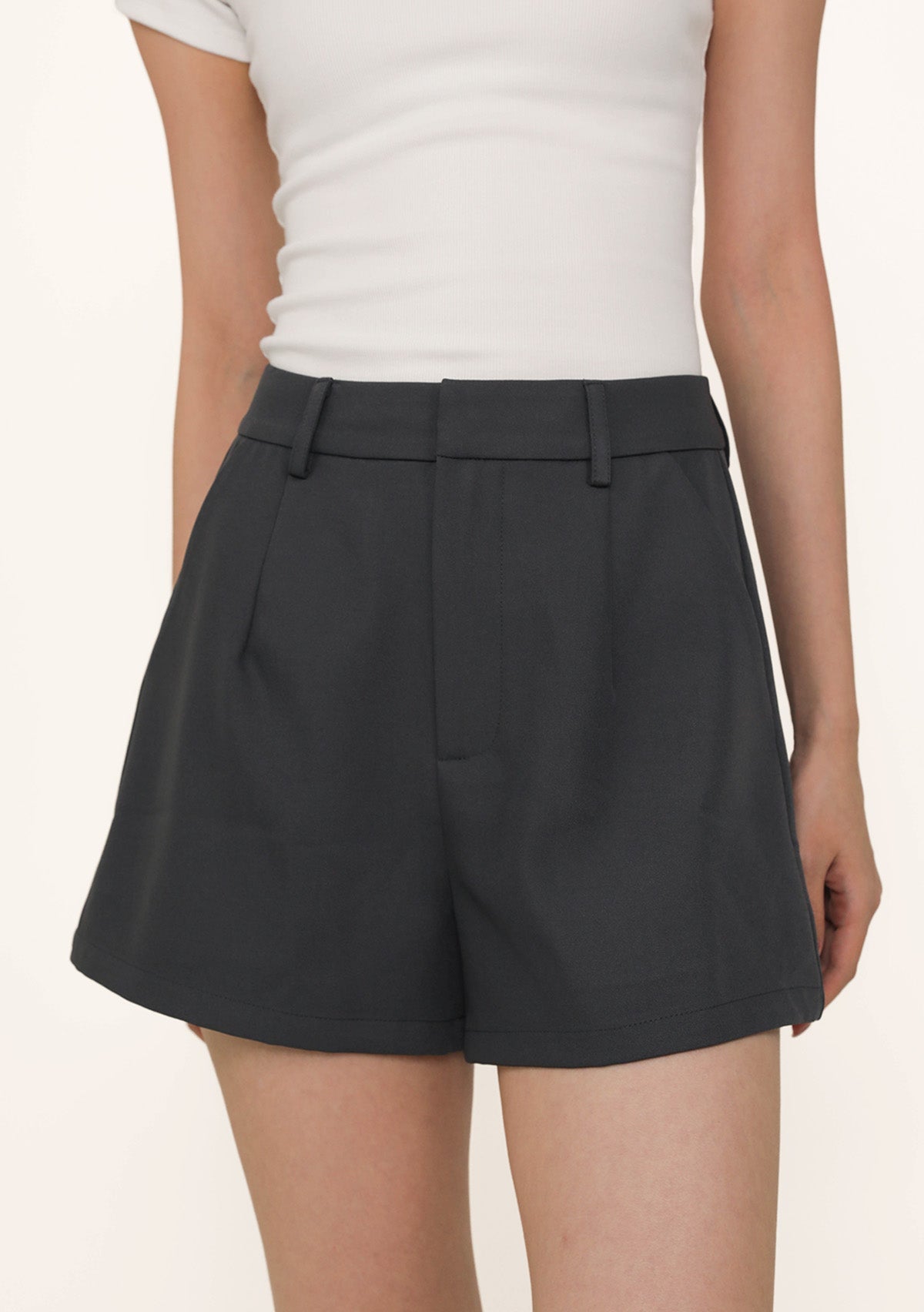 PISANIA Marlo Tailored Shorts