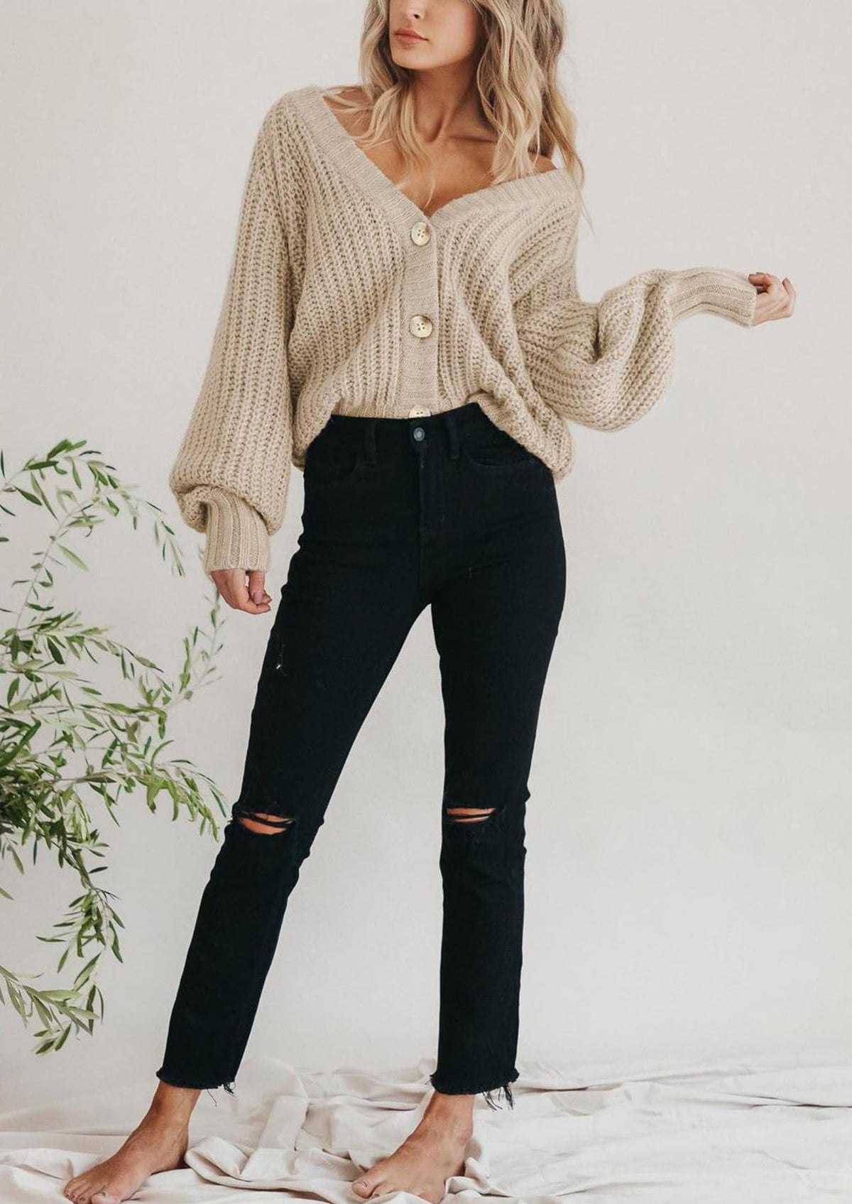 Pisania Women's Chunky Knit Open Front Sweater Long Sleeve Button Loose Short Cardigan Outerwear Coats