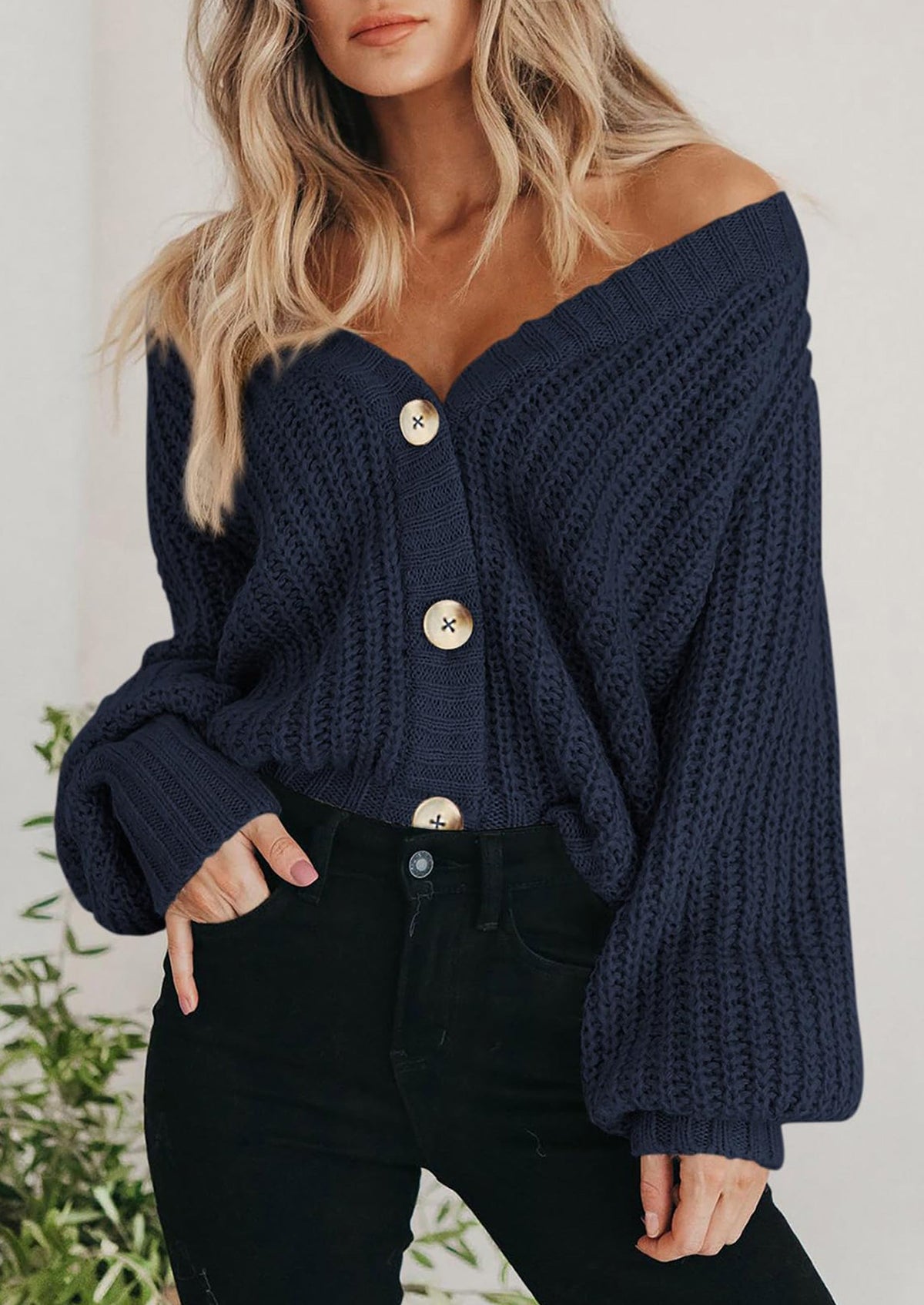 Pisania Women's Chunky Knit Open Front Sweater Long Sleeve Button Loose Short Cardigan Outerwear Coats