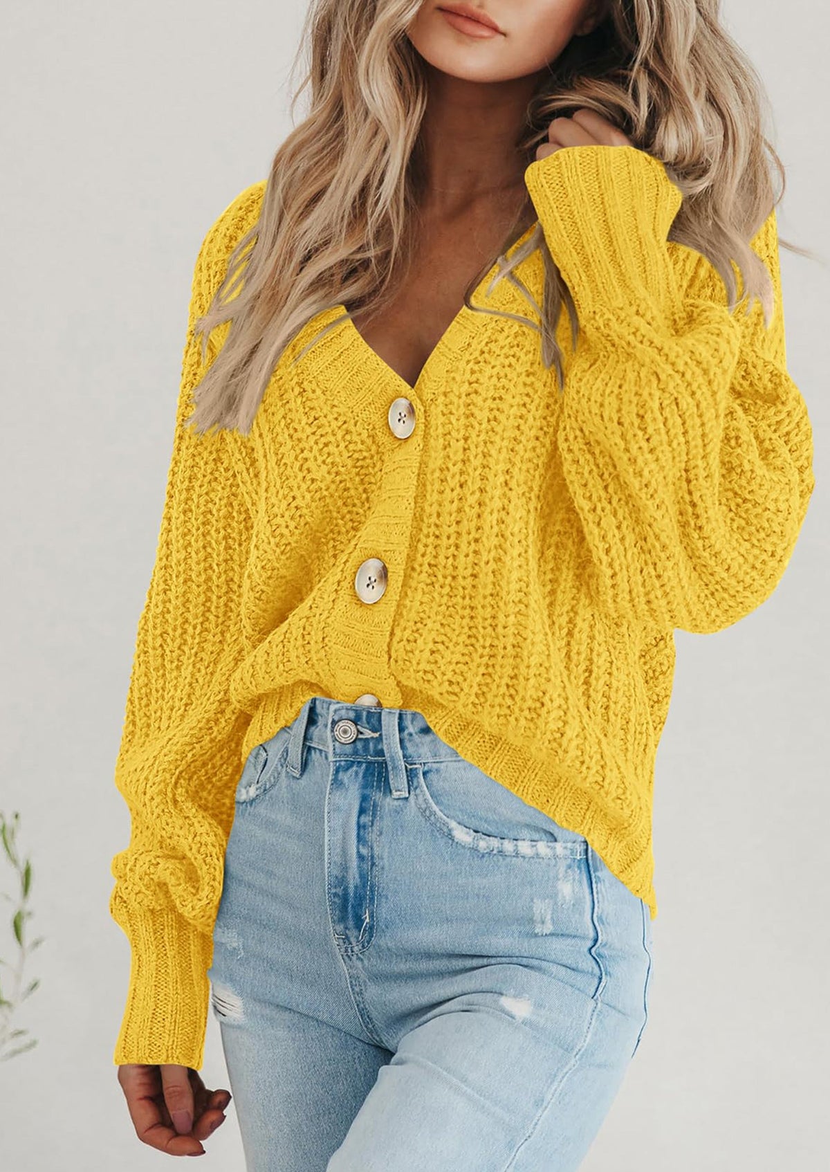Pisania Women's Chunky Knit Open Front Sweater Long Sleeve Button Loose Short Cardigan Outerwear Coats